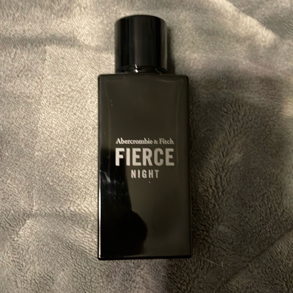 Abercrombie& fitch cologne fierce night
